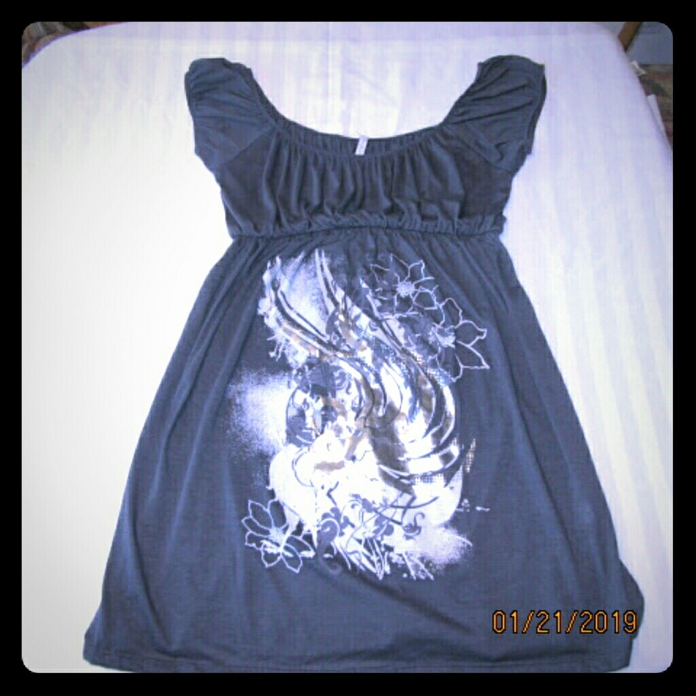 Nwot long top